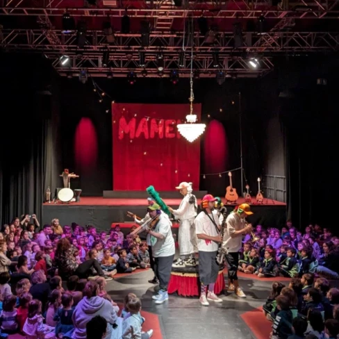 Portada de la guia d'anticipació del concert Mamemi per a TEA