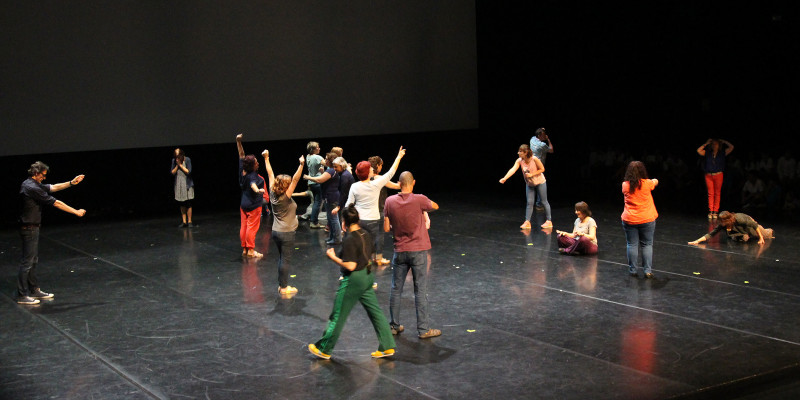 Curs de formació de dansa per a professorat al Mercat de les Flors